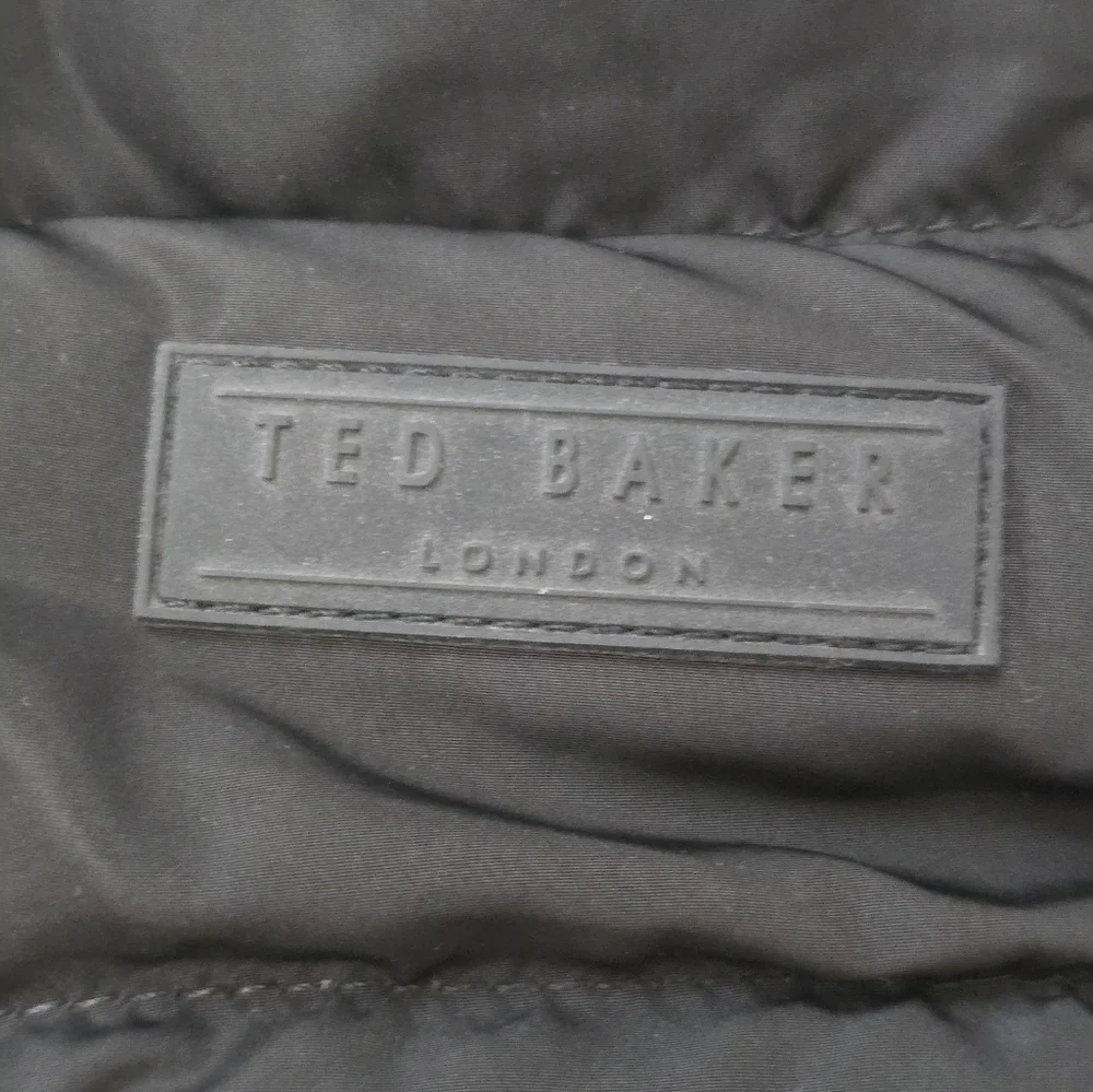 Ted Baker London very good